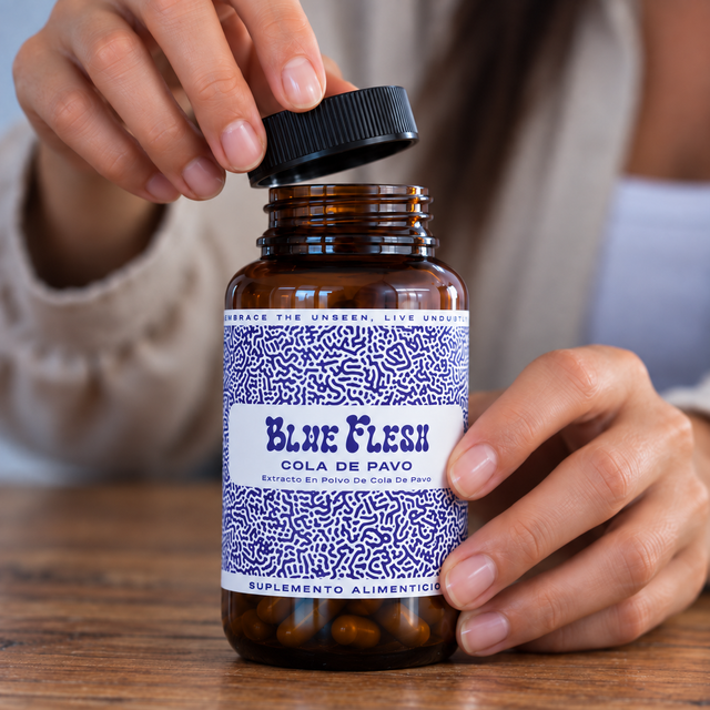 Abre tu frasco: Cola de Pavo: extracto en polvo 100 g o 60 cápsulas Blue Flesh en cápsulas